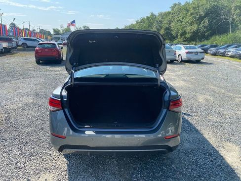 Used 2022 Nissan Sentra SV image 24