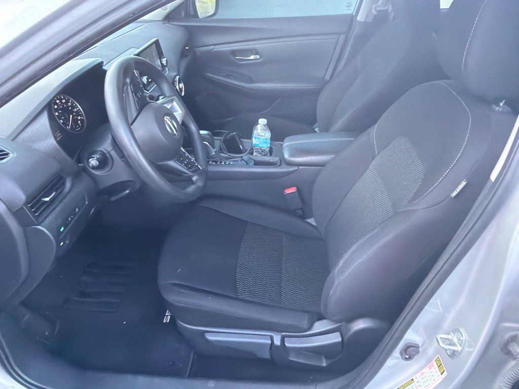 Certified 2023 Nissan Sentra S FWD image 7