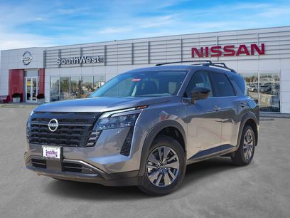 New 2026 Nissan Pathfinder SV