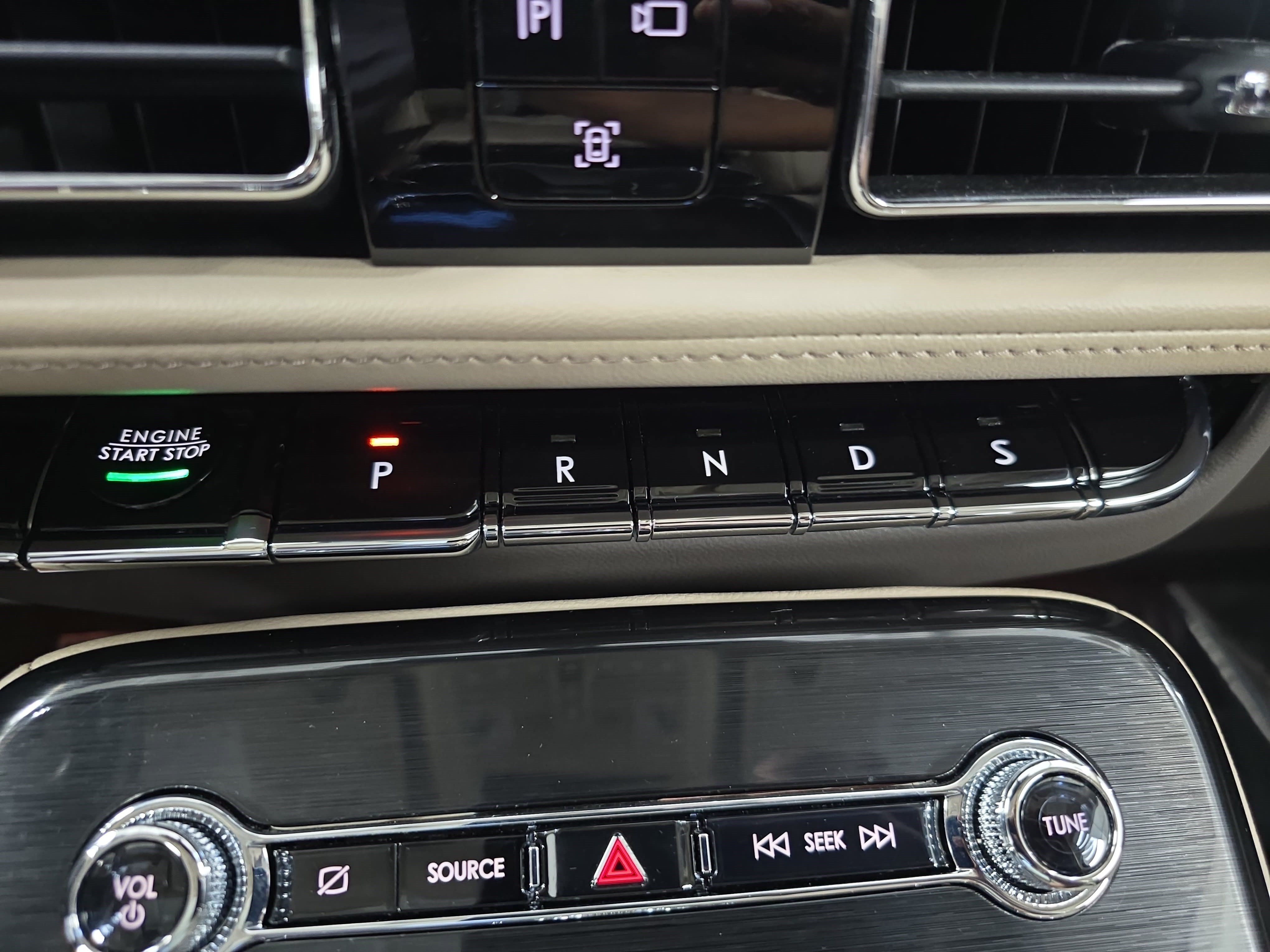Certified 2023 Lincoln Nautilus Reserve AWD/4WD image 24