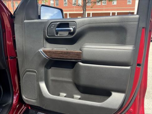 Used 2020 GMC Sierra 1500 Elevation w/ Elevation Value Package image 23