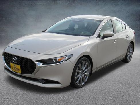 Used 2024 MAZDA MAZDA3 s FWD image 2