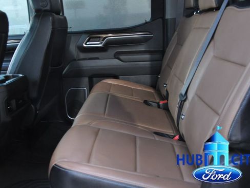 Used 2022 Chevrolet Silverado 1500 RST w/ Texas Edition Plus AWD/4WD image 12