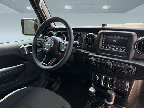 Used 2023 Jeep Wrangler Sport AWD/4WD image 26