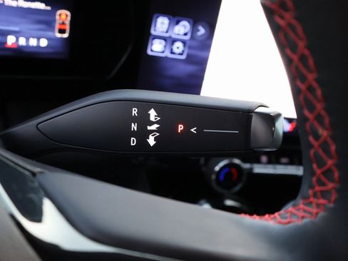 Used 2024 Chevrolet Blazer EV RS image 35