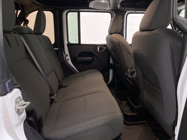 Used 2024 Jeep Wrangler Unlimited AWD/4WD image 76