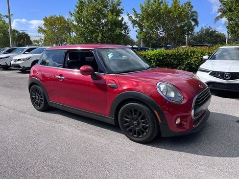 Used 2018 MINI Cooper 2-Door Hardtop FWD image 1