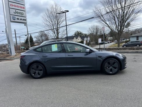 Used 2023 Tesla Model 3 Standard Range image 7