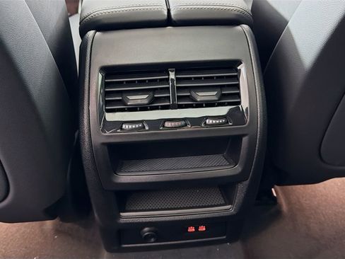 New 2026 BMW X5 xDrive50e w/ M Sport Package image 28