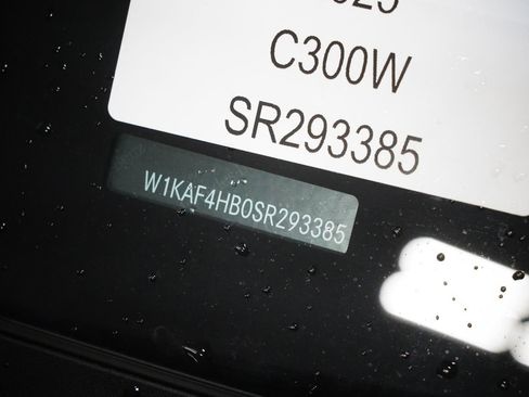 Used 2025 Mercedes-Benz C 300 4MATIC Sedan image 32