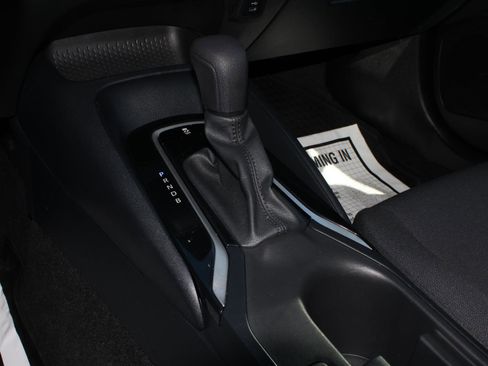 Used 2023 Toyota Corolla LE image 13