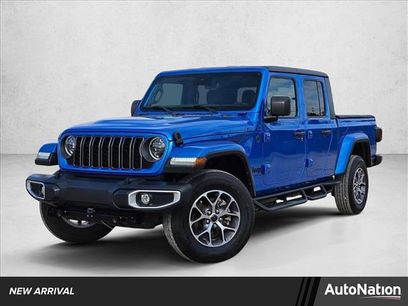 Used 2024 Jeep Gladiator Sport