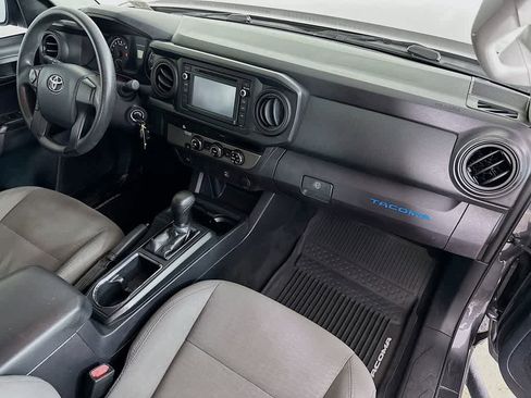 Used 2017 Toyota Tacoma SR image 30
