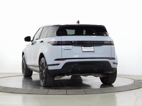 Used 2026 Land Rover Range Rover Evoque S image 4