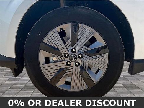 New 2025 Nissan Murano SL image 13