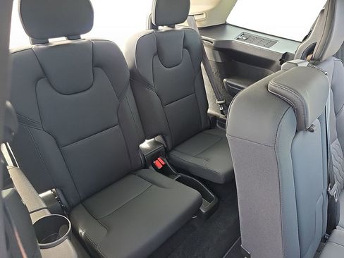 New 2026 Volvo XC90 T8 Plus image 20