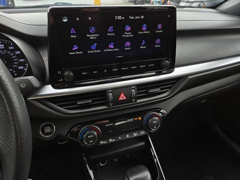Certified 2024 Kia Forte GT-Line FWD image 26