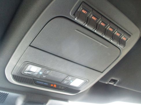 Used 2023 Ford F150 Tremor AWD/4WD image 40