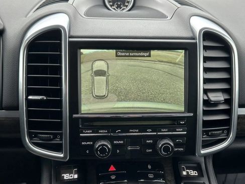 Used 2013 Porsche Cayenne Diesel image 37