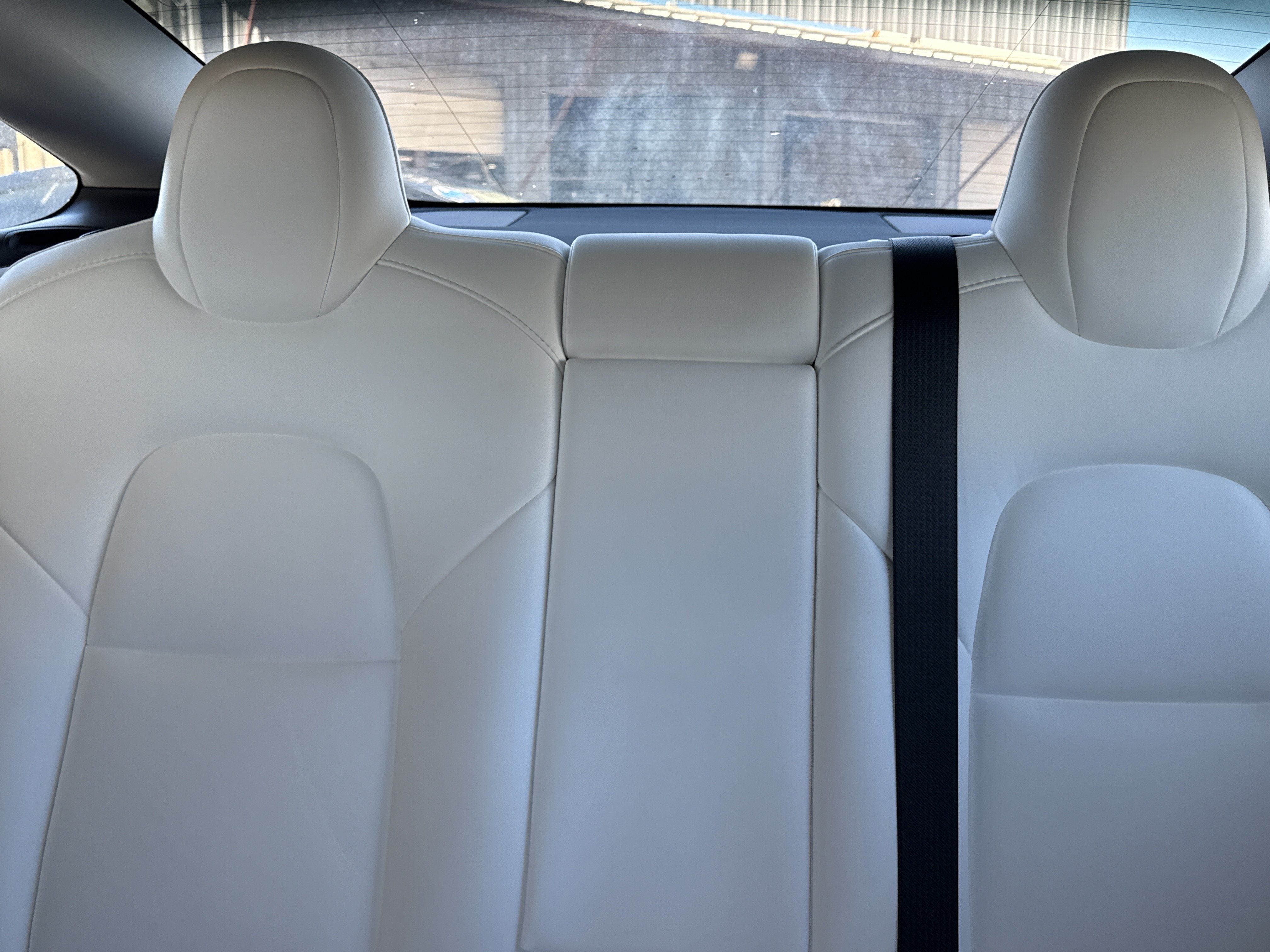 Used 2021 Tesla Model 3 Standard Range Plus RWD image 5