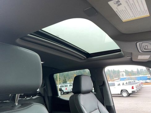 Used 2020 GMC Sierra 1500 SLT w/ SLT Premium Plus Package image 30