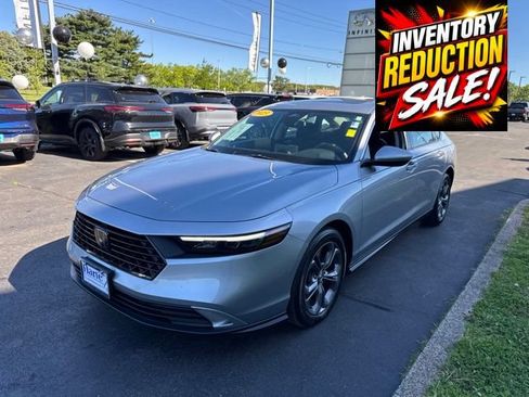 Used 2023 Honda Accord EX image 3