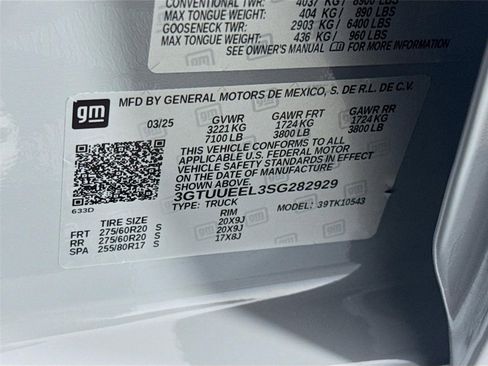Used 2025 GMC Sierra 1500 AT4 w/ AT4 Premium Package AWD/4WD image 33