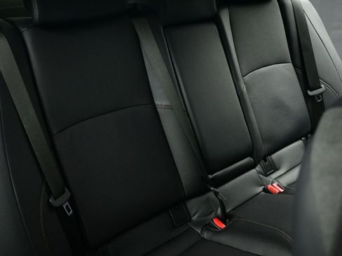 Used 2025 Toyota Camry XLE image 28