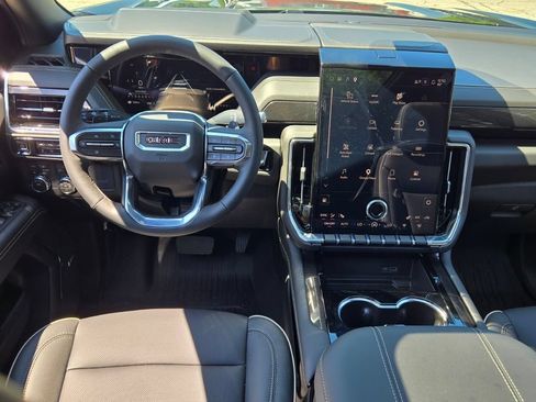 New 2026 GMC Yukon Elevation w/ LPO, Floor Liner Package AWD/4WD image 3