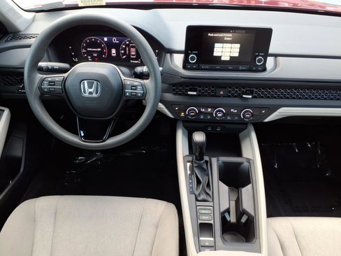 Used 2024 Honda Accord EX image 22