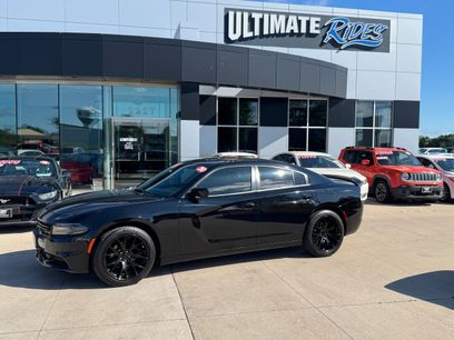 Used 2020 Dodge Charger SXT w/ Leather Interior Group