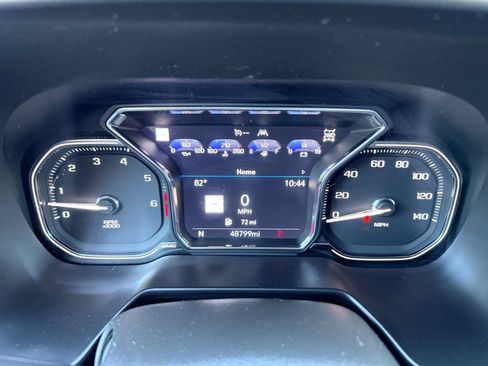 Used 2021 GMC Yukon SLT w/ Rear Media and Nav Package AWD/4WD image 12