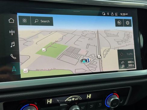 Used 2022 Audi Q3 2.0T Premium Plus image 21