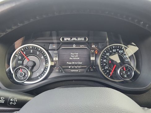 Used 2021 RAM 1500 Laramie image 24