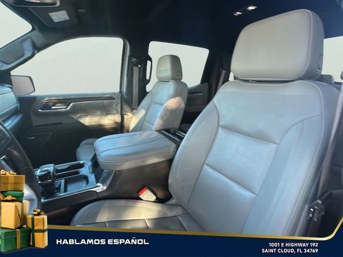 Used 2023 GMC Sierra 1500 SLT image 19