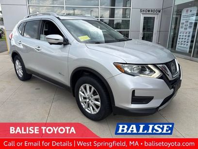 Used 2017 Nissan Rogue SV w/ HEV Premium Package