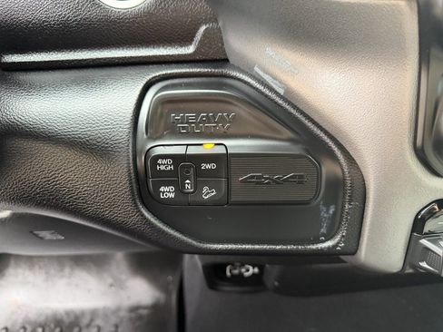 Used 2021 RAM 2500 Big Horn w/ Level 1 Equipment Group image 25