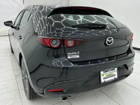 Used 2021 MAZDA MAZDA3 s FWD image 8