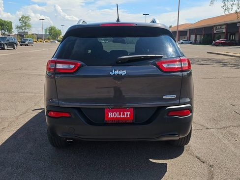 Used 2015 Jeep Cherokee Latitude AWD/4WD image 10