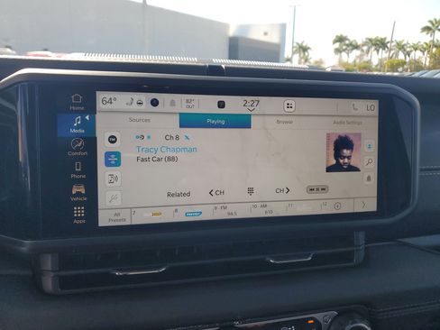 Used 2024 Jeep Wrangler Sahara w/ Safety Group image 22