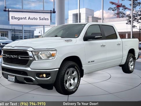 Used 2019 RAM 1500 Big Horn AWD/4WD image 9