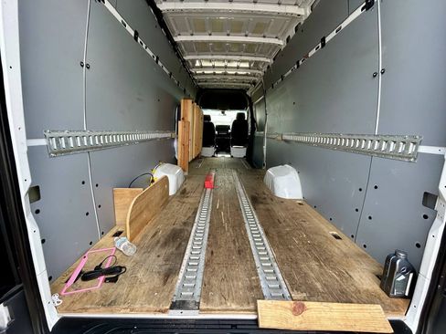 Used 2022 Mercedes-Benz Sprinter 3500 image 15