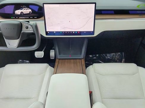 Used 2022 Tesla Model X AWD/4WD image 18