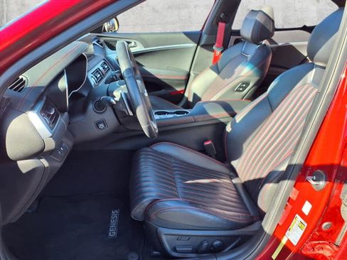 Used 2022 Genesis G70 3.3T w/ Sport Advanced Package image 4