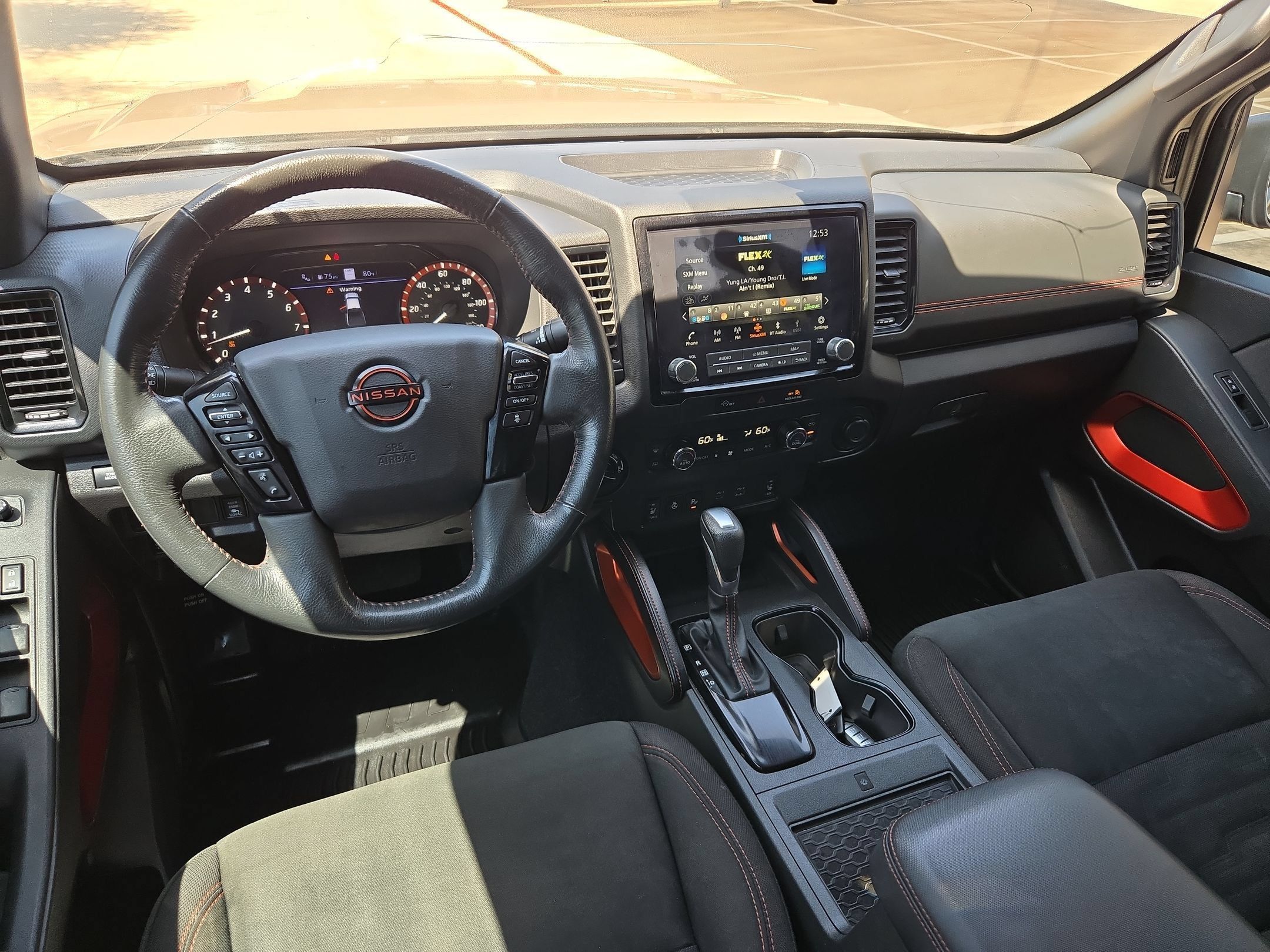 Used 2024 Nissan Frontier PRO-4X w/ Pro Convenience Package AWD/4WD image 15