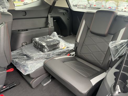 New 2026 Volkswagen Atlas Peak Edition AWD/4WD image 20
