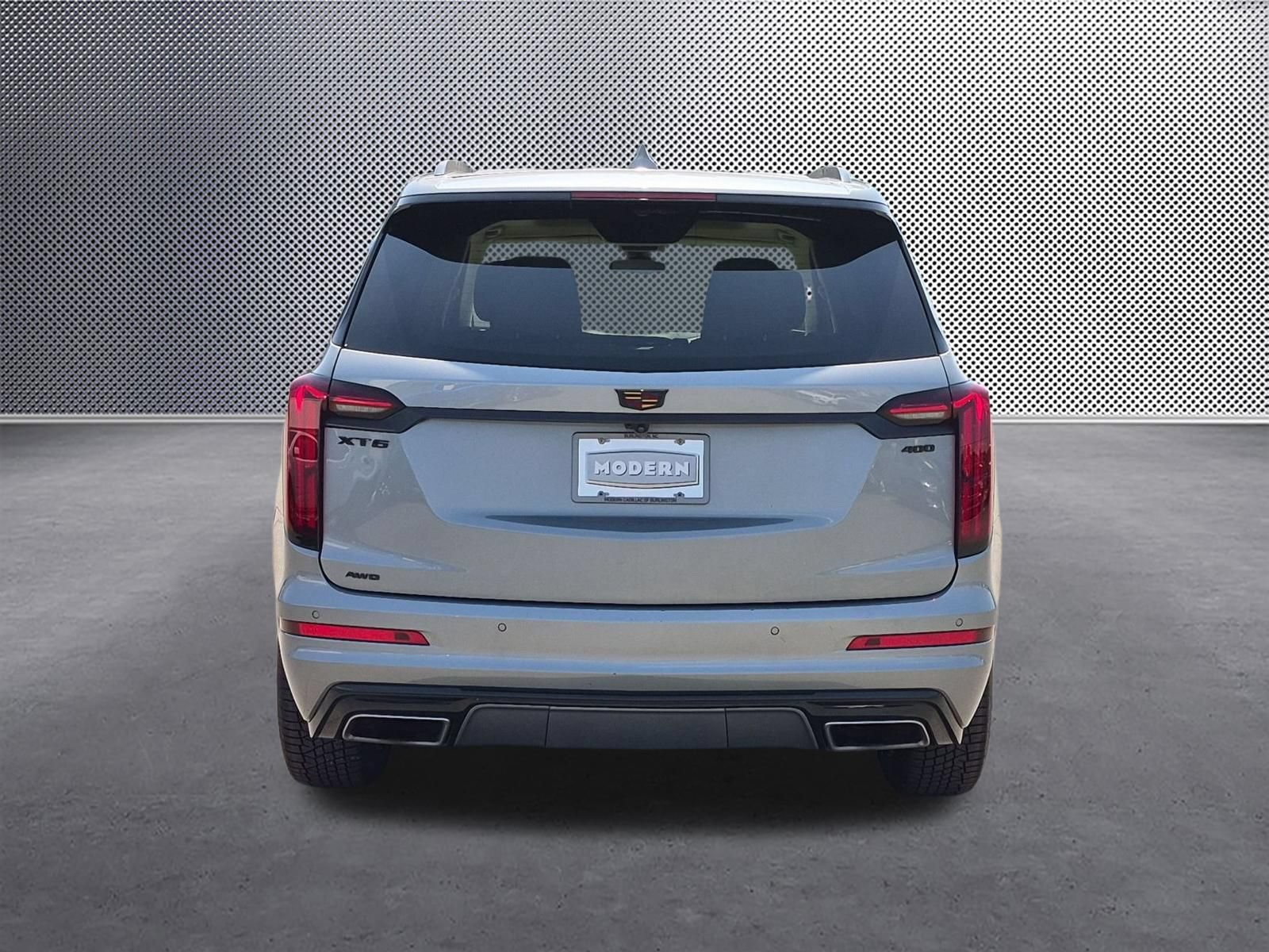 Certified 2023 Cadillac XT6 Premium Luxury w/ LPO, Floor Liner Package AWD/4WD image 4