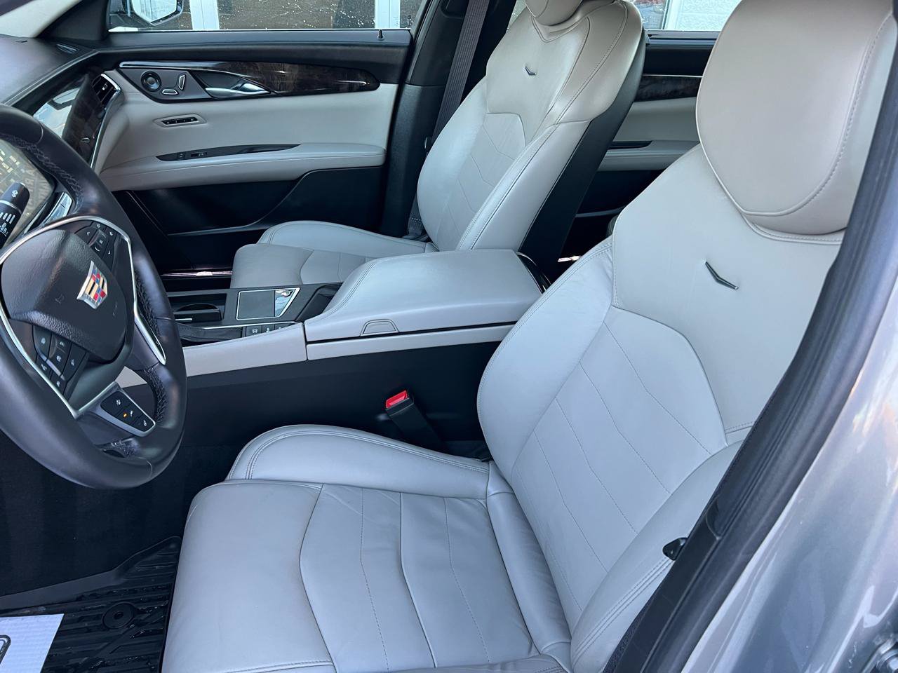 Used 2017 Cadillac CT6 Luxury AWD/4WD image 12