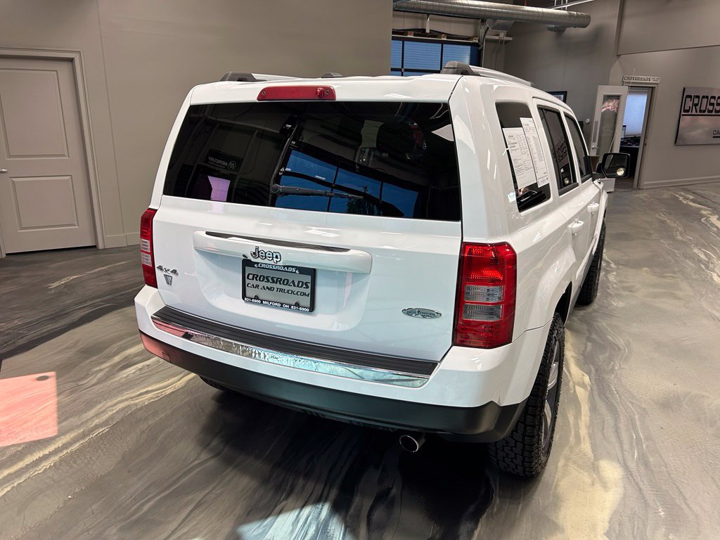 Used 2017 Jeep Patriot High Altitude AWD/4WD image 31