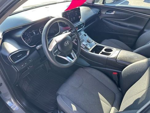 Used 2023 Hyundai Santa Fe SE image 10